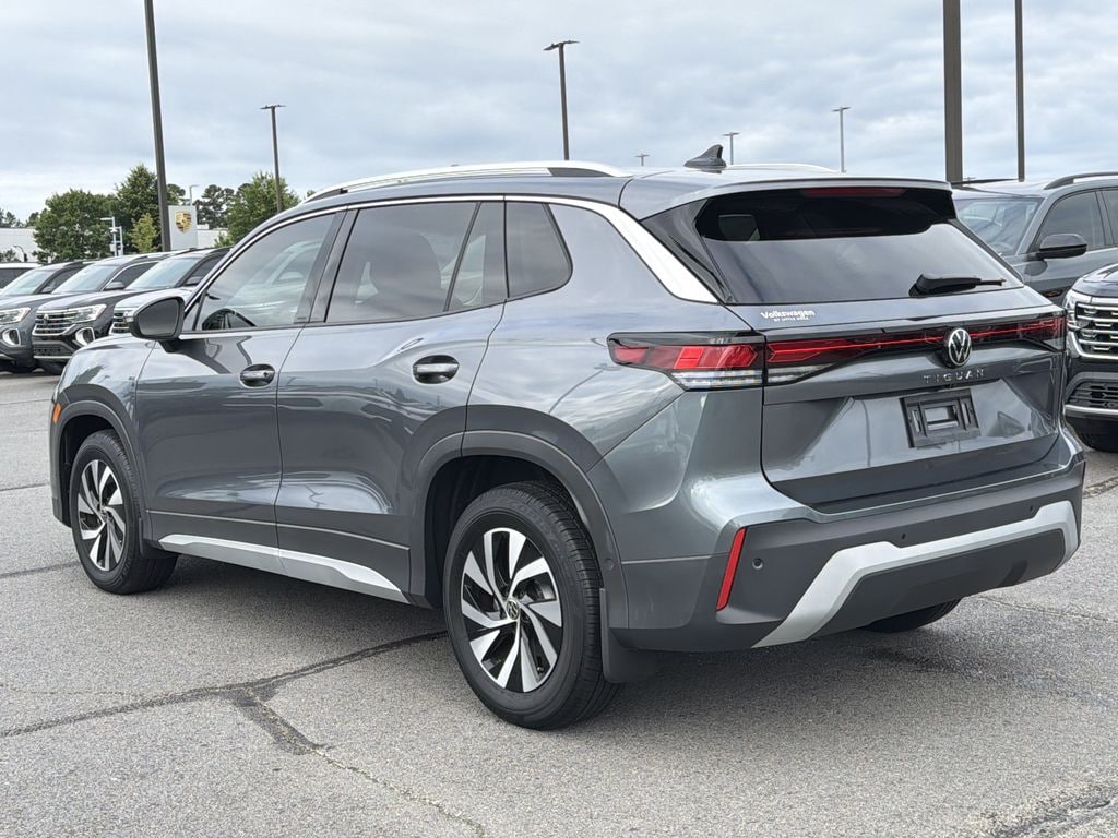 New 2025 Volkswagen Tiguan 2.0T S SUV