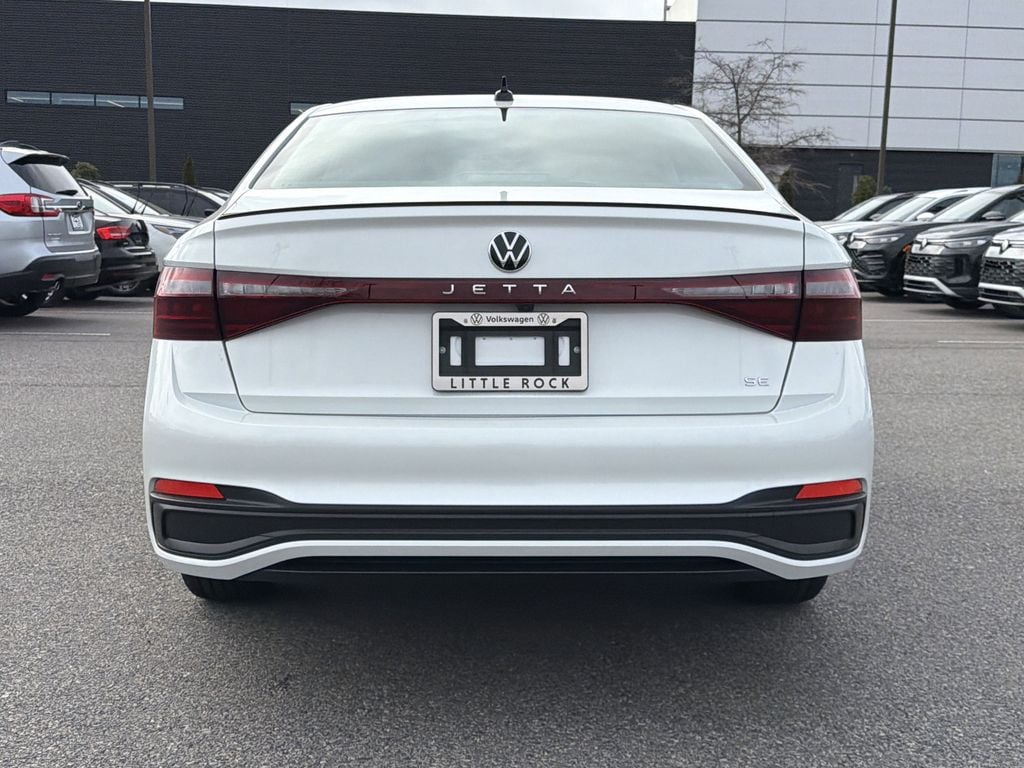New 2026 Volkswagen Jetta 1.5T SE Sedan