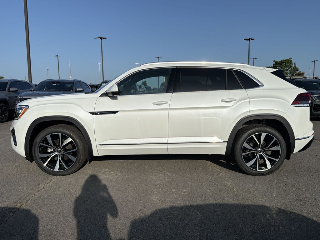 New 2026 Volkswagen Atlas Cross Sport SEL Premium R-Line SUV