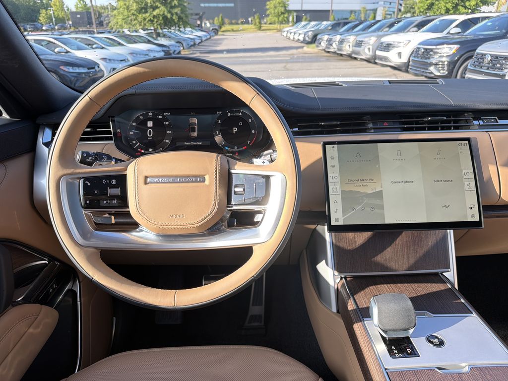 New 2026 Land Rover Range Rover SE SUV
