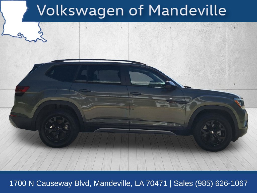 Used 2025 Volkswagen Atlas 2.0T Peak Edition SUV
