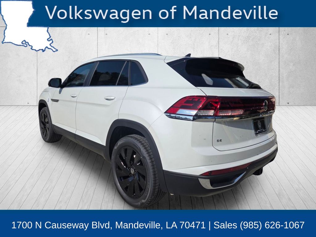 New 2026 Volkswagen Atlas Cross Sport SE w/Technology SUV