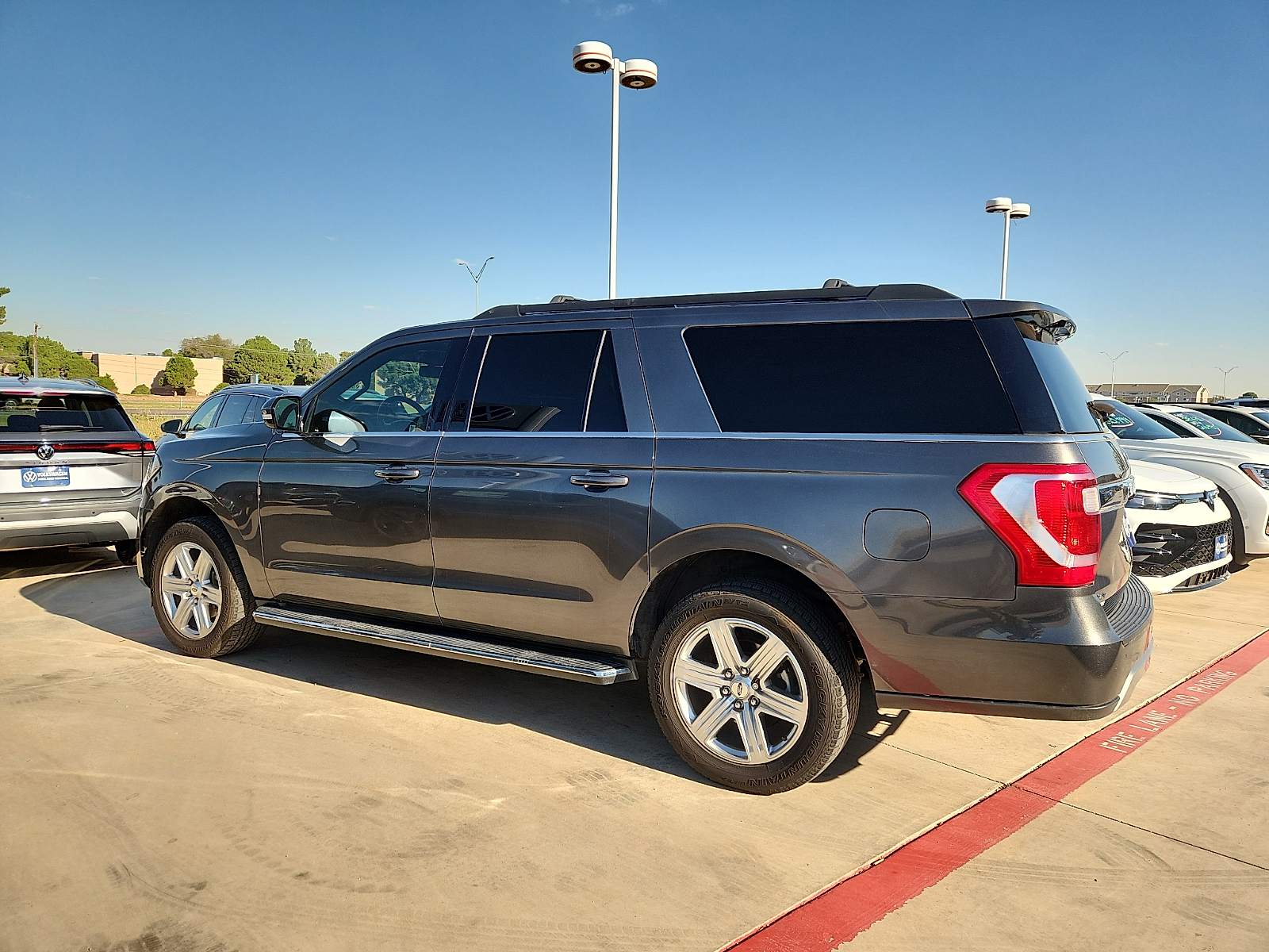 Used 2021 Ford Expedition Max XLT SUV