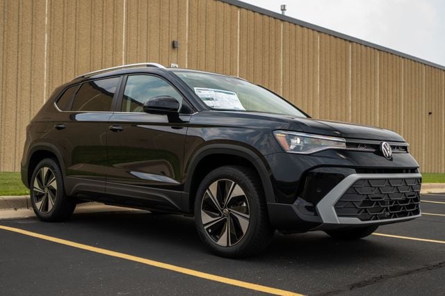 2025 Volkswagen Taos