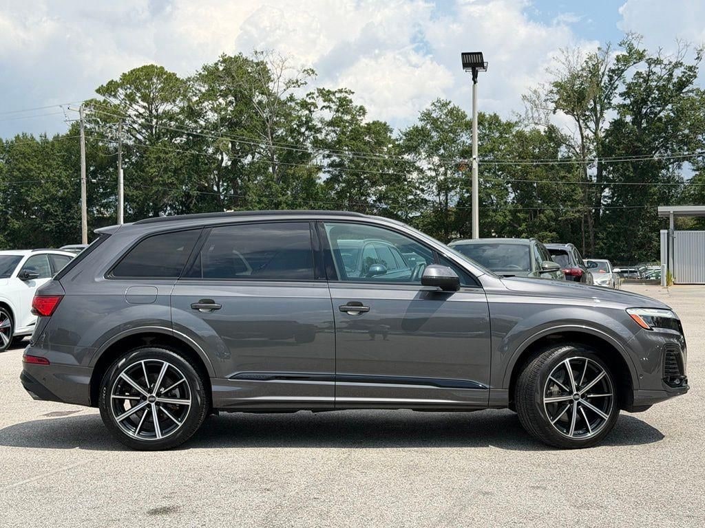 Used 2025 Audi Q7 45 Premium Plus SUV