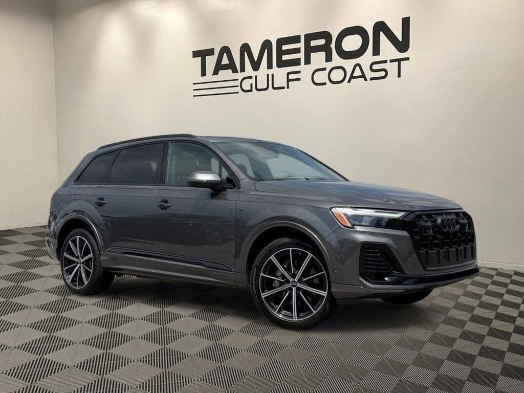 Used 2025 Audi Q7 45 Premium Plus SUV
