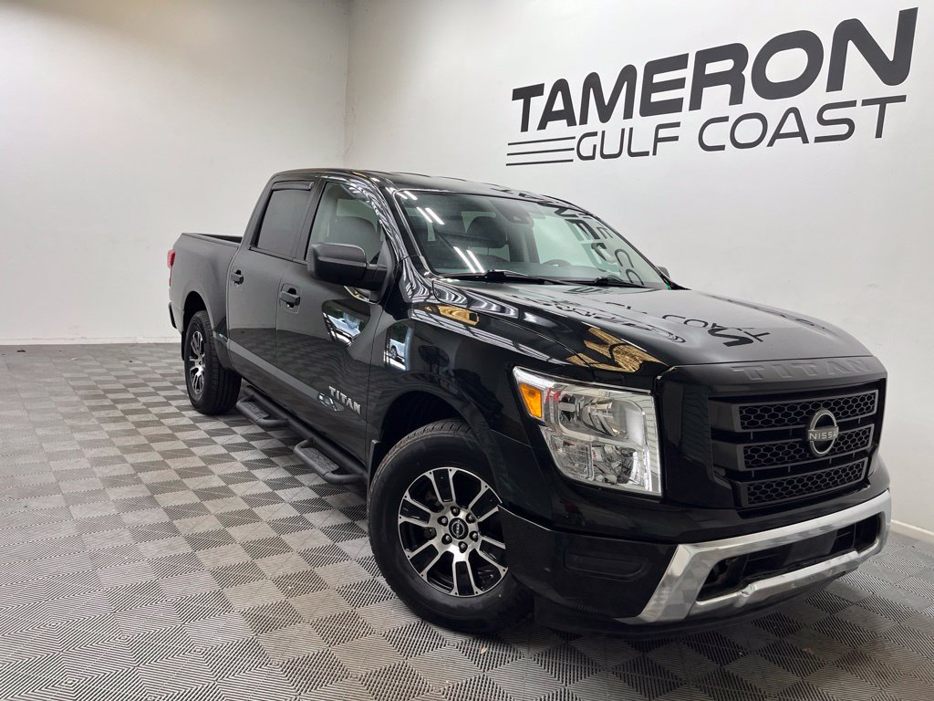 Used 2024 Nissan Titan SV Truck Crew Cab