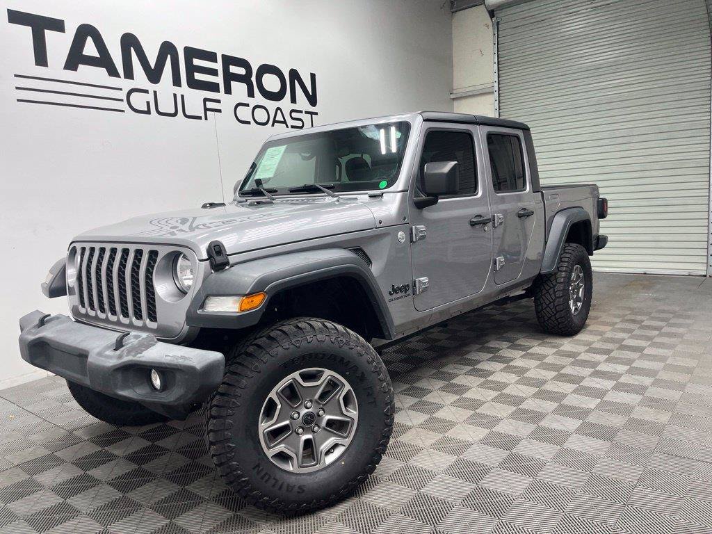 Used 2020 Jeep Gladiator Sport Truck Crew Cab