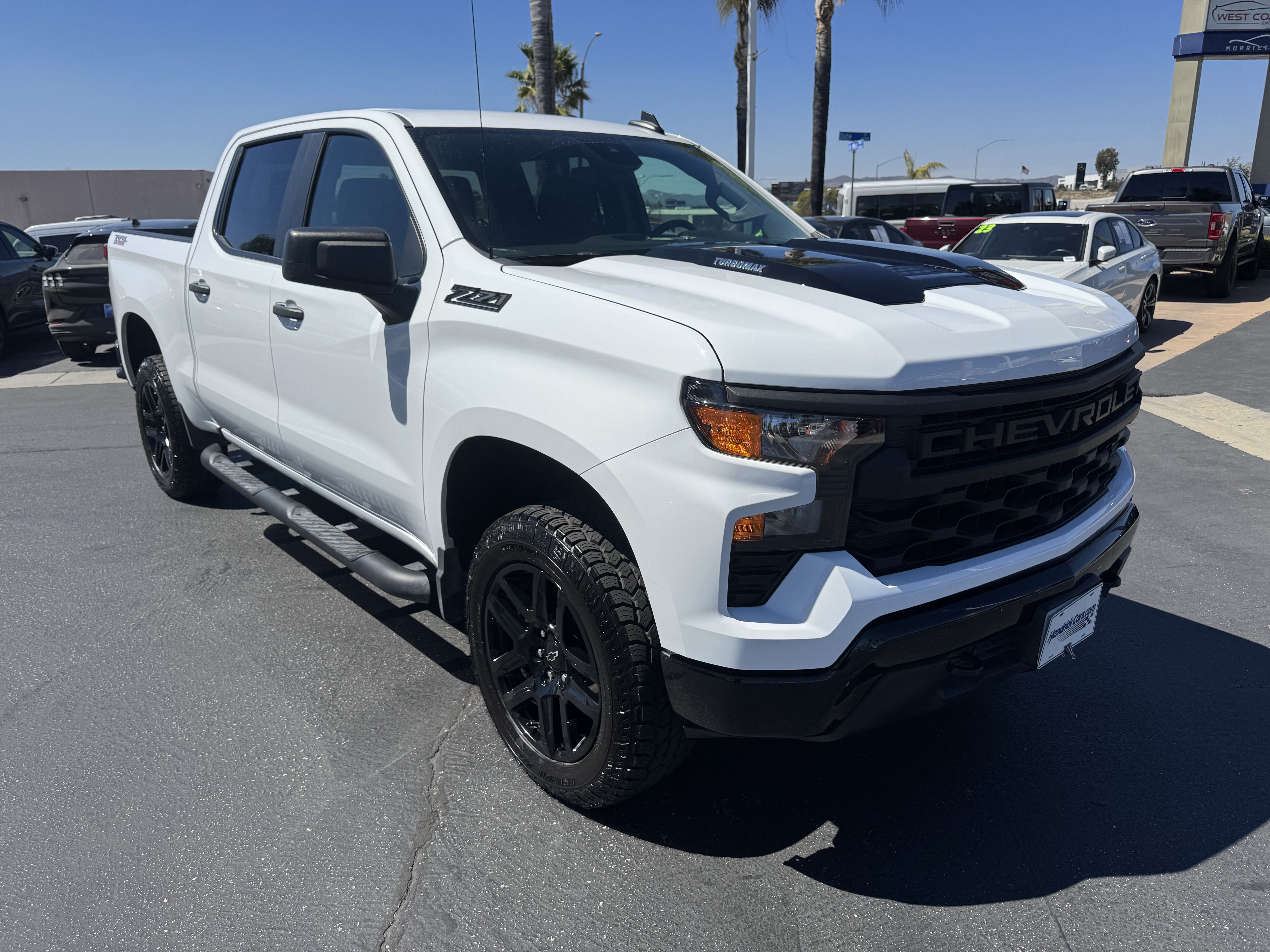 2024 Chevrolet Silverado 1500 Custom Trail Boss Pickup