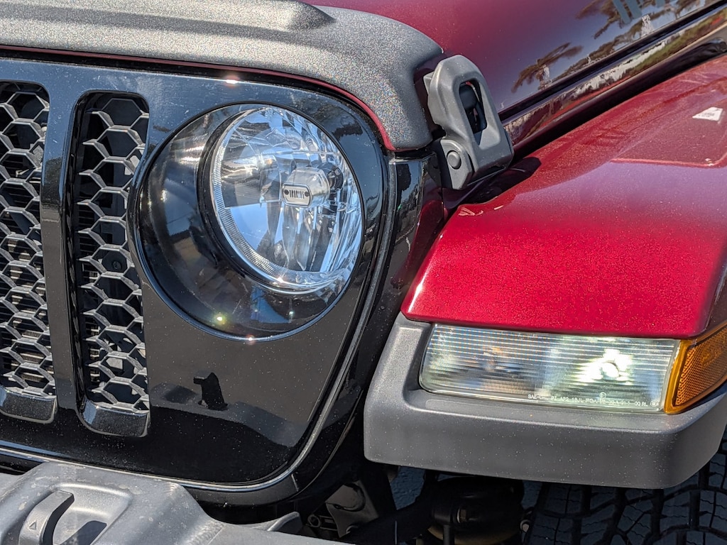 Used 2021 Jeep Gladiator Willys Sport Pickup