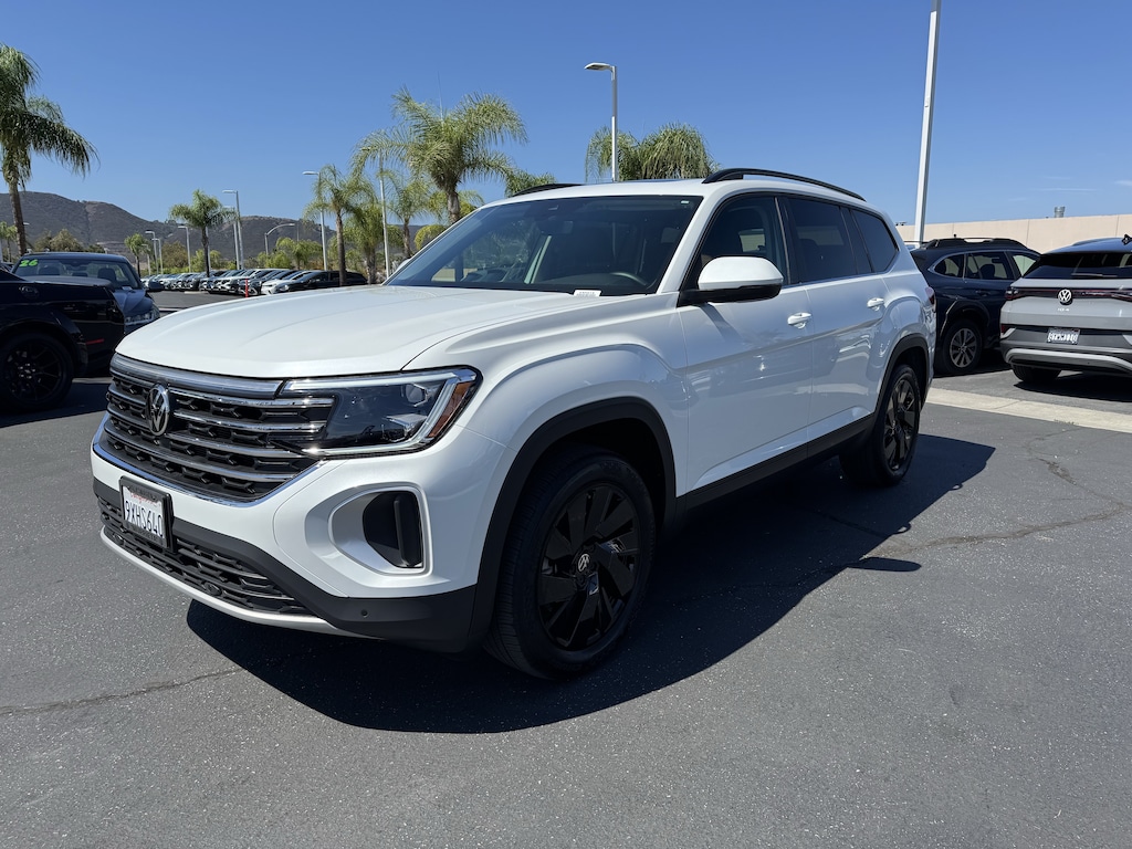 Used 2026 Volkswagen Atlas 2.0T SE w/Technology SUV
