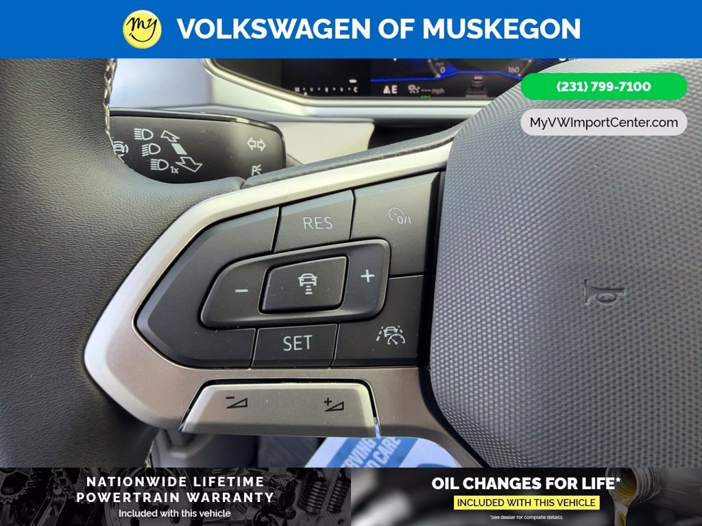 2027 Volkswagen Taos SE - Photo 16