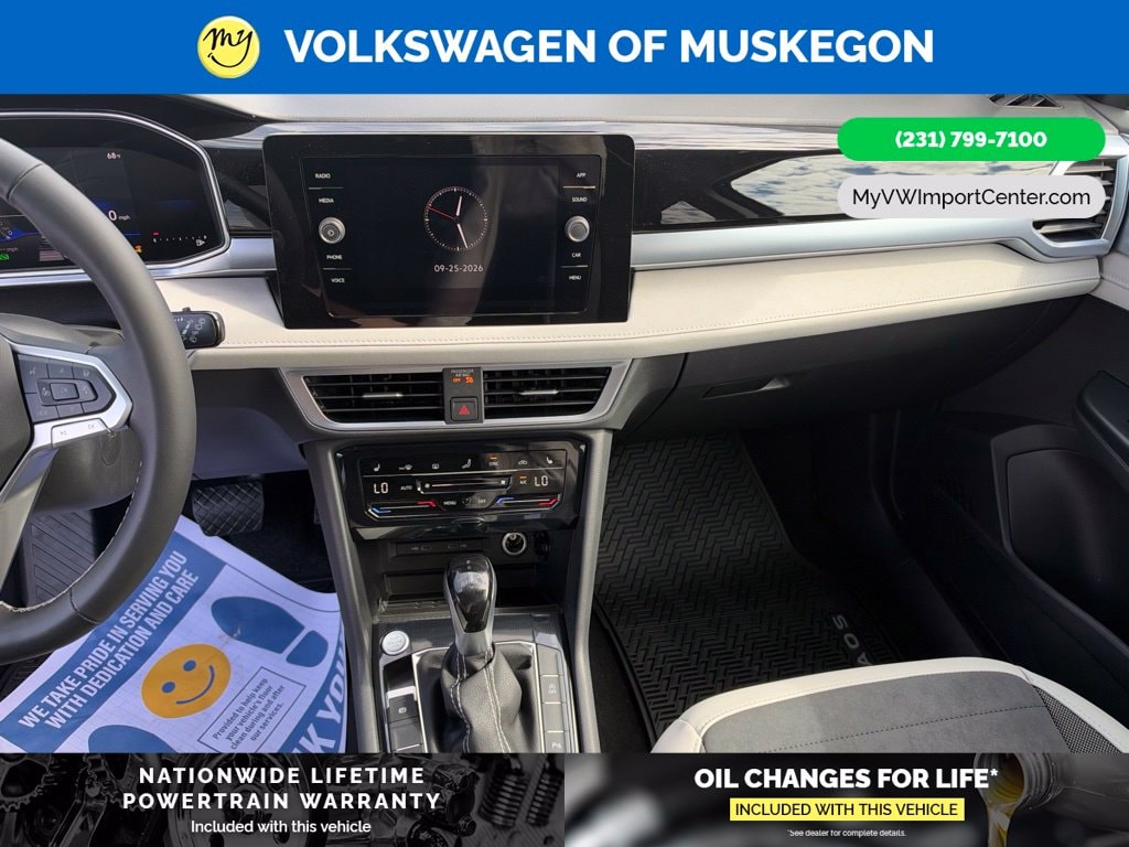 2027 Volkswagen Taos SE - Photo 19