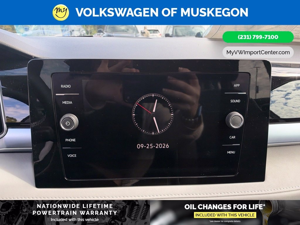 2027 Volkswagen Taos SE - Photo 20