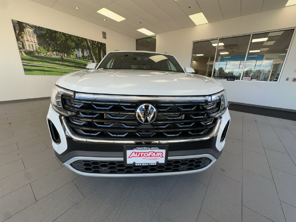 New 2026 Volkswagen Atlas Cross Sport SE w/Technology SUV
