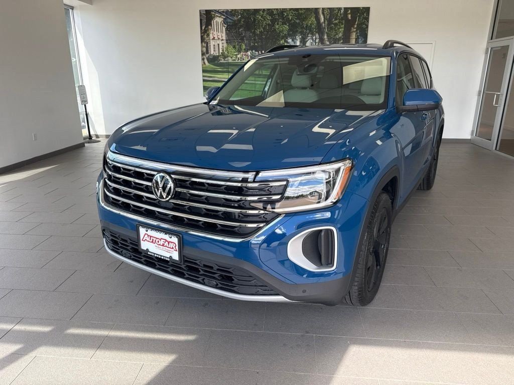 New 2026 Volkswagen Atlas SE w/Technology SUV