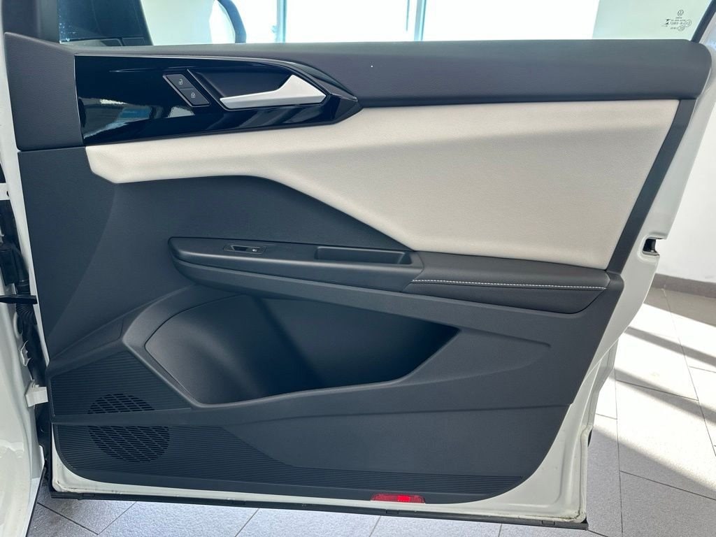 2026 Volkswagen Taos S - Photo 7