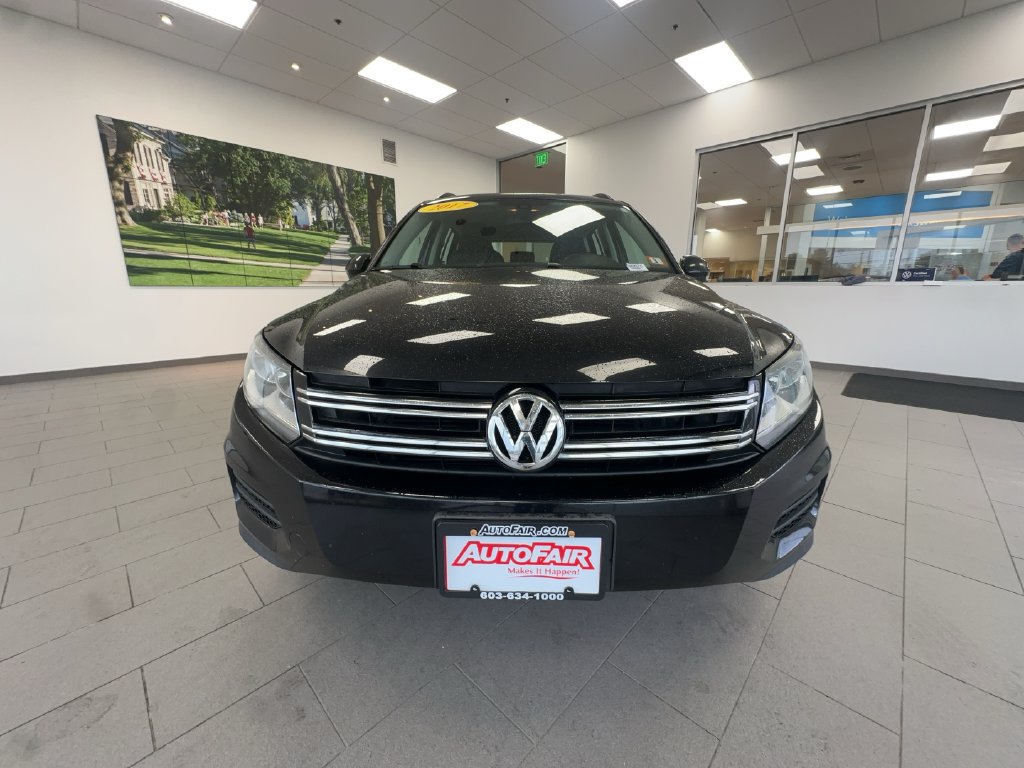 Used 2017 Volkswagen Tiguan S with VIN WVGBV7AX3HK041846 for sale in Merrimack, NH