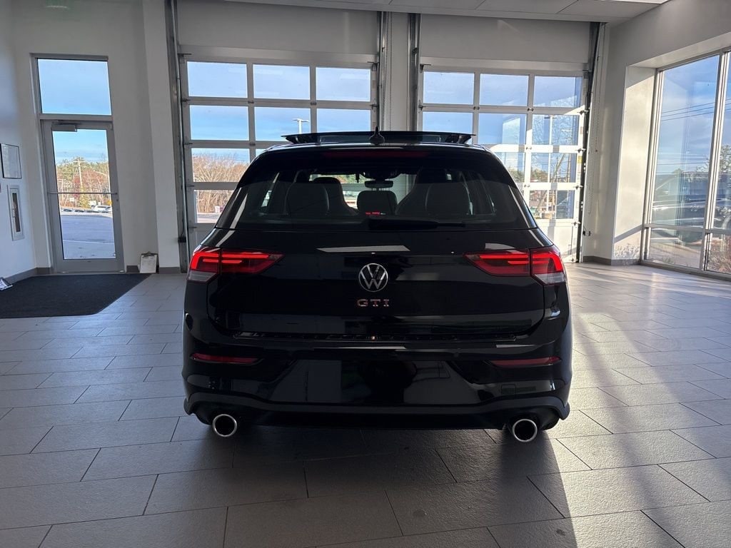 2026 Volkswagen Golf GTI SE - Photo 10