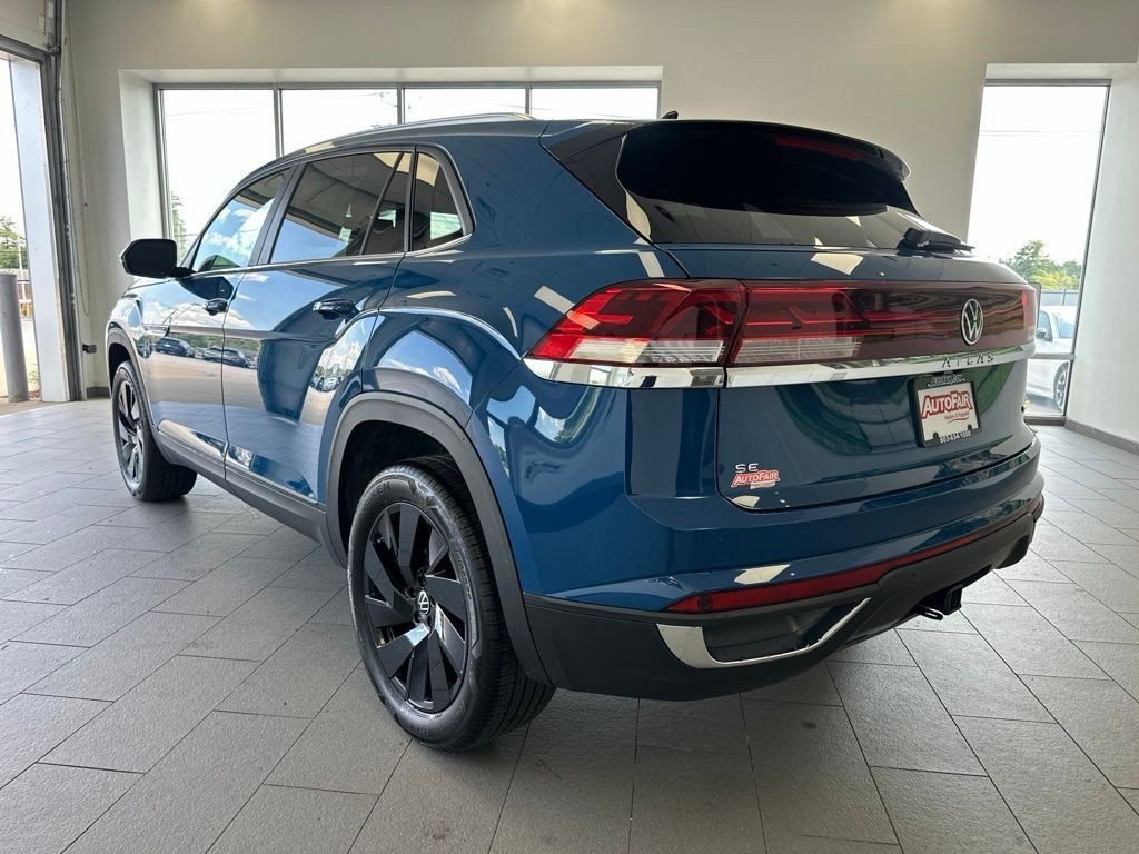 New 2026 Volkswagen Atlas Cross Sport SE w/Technology SUV