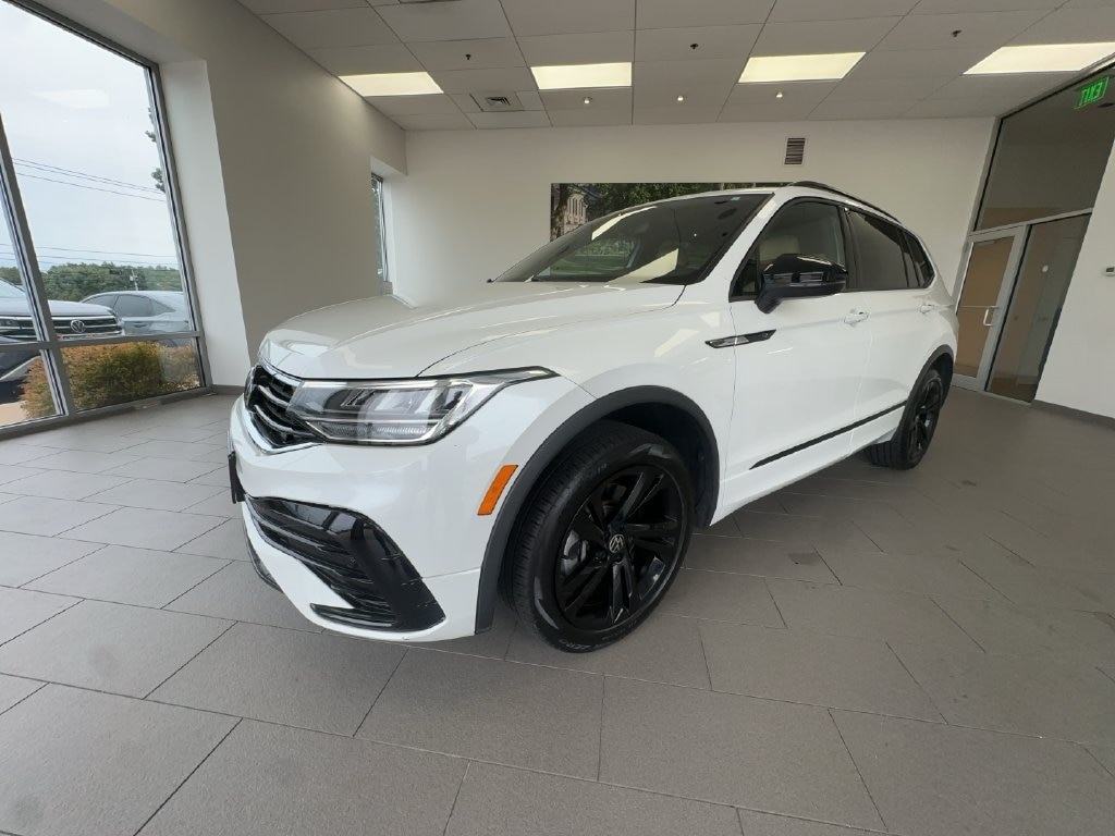 Certified 2024 Volkswagen Tiguan 2.0T SE R-Line Black SUV