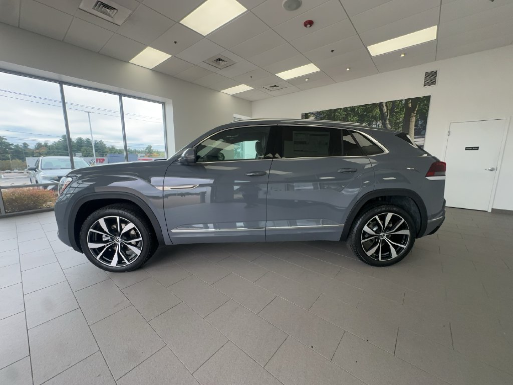 New 2026 Volkswagen Atlas Cross Sport SEL Premium R-Line SUV