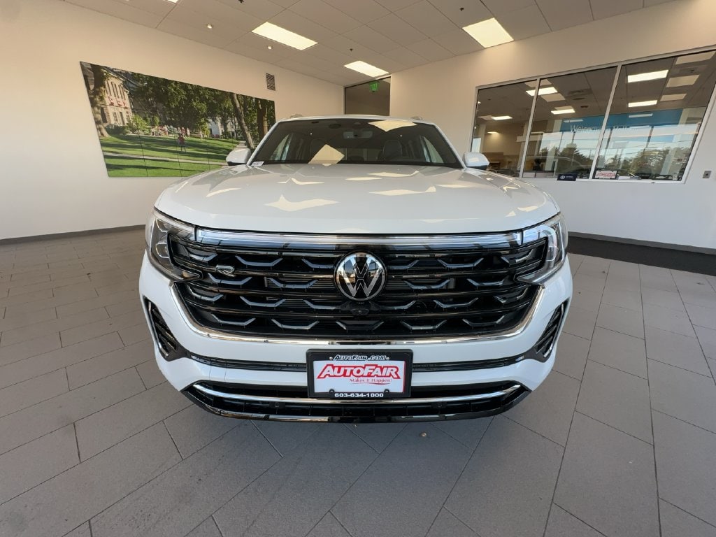 New 2026 Volkswagen Atlas Cross Sport SEL Premium R-Line SUV
