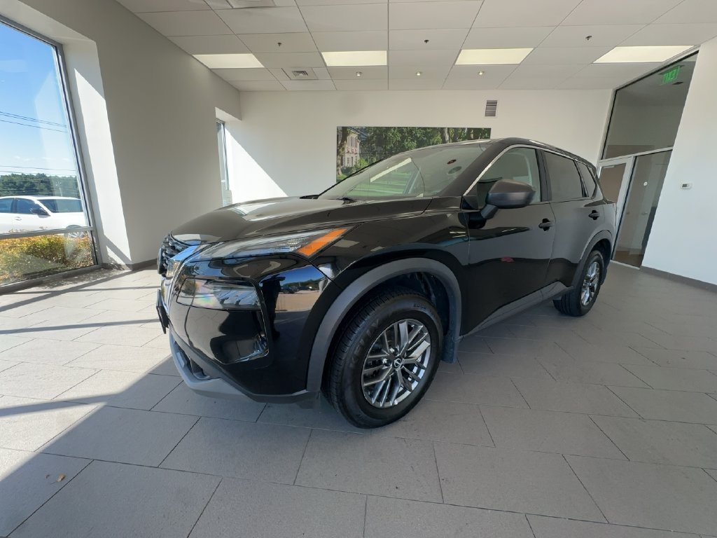 Used 2023 Nissan Rogue S SUV