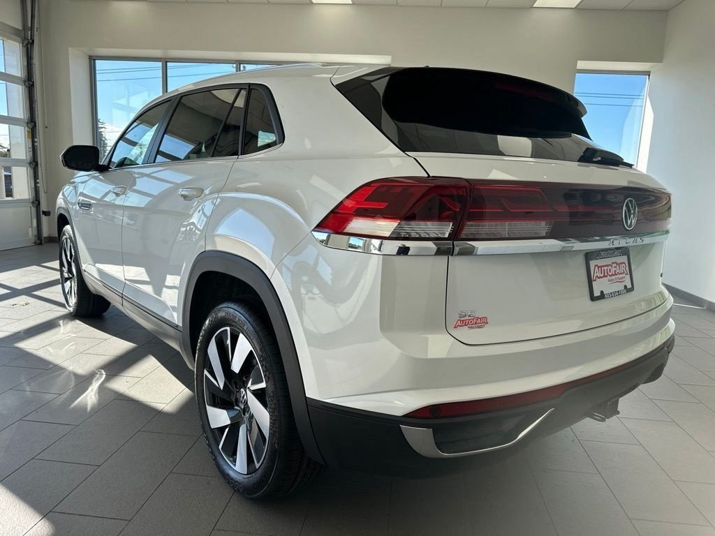 New 2026 Volkswagen Atlas Cross Sport SE w/Technology SUV