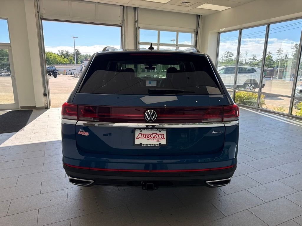 New 2026 Volkswagen Atlas SE w/Technology SUV