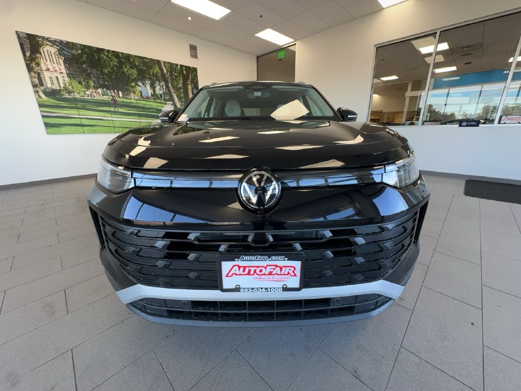 New 2026 Volkswagen Tiguan SE SUV