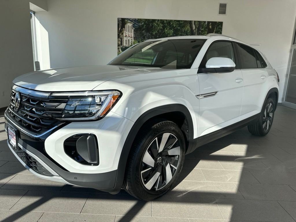 New 2026 Volkswagen Atlas Cross Sport SE w/Technology SUV