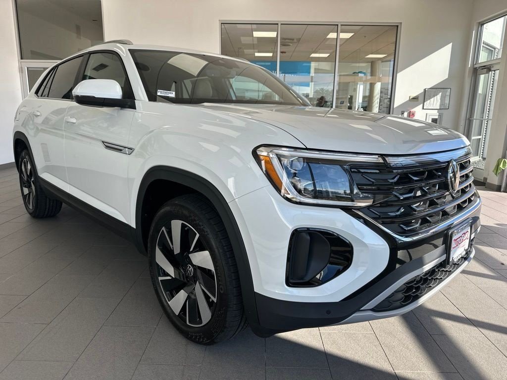 New 2026 Volkswagen Atlas Cross Sport SE w/Technology SUV