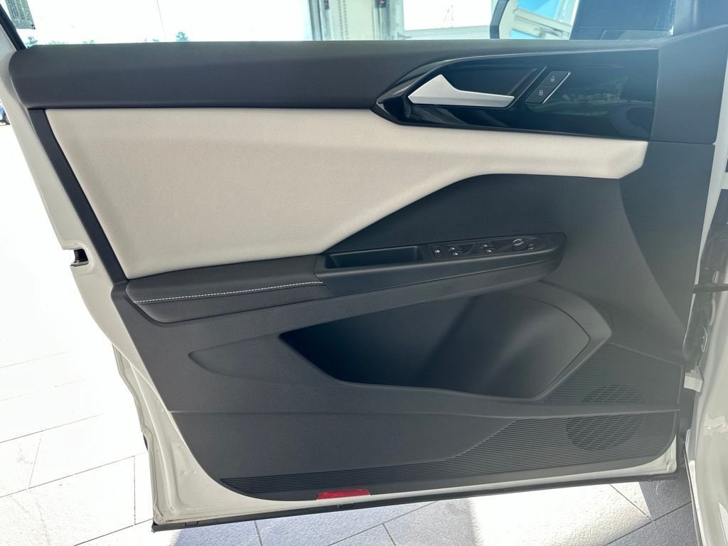 2026 Volkswagen Taos S - Photo 18