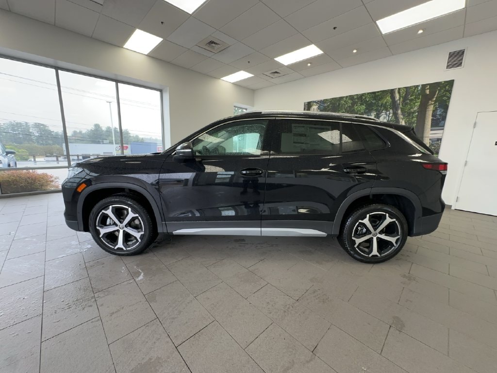 New 2026 Volkswagen Tiguan SE SUV