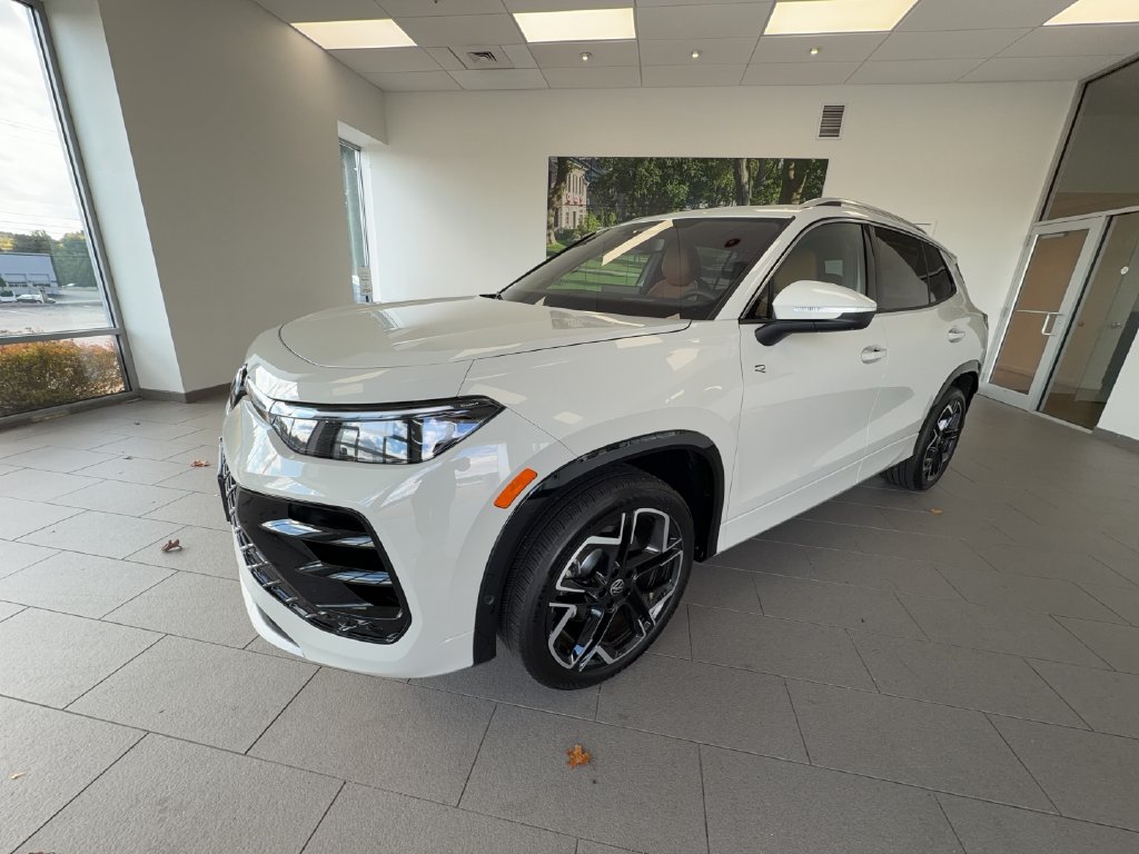 New 2026 Volkswagen Tiguan SEL R-Line Turbo SUV