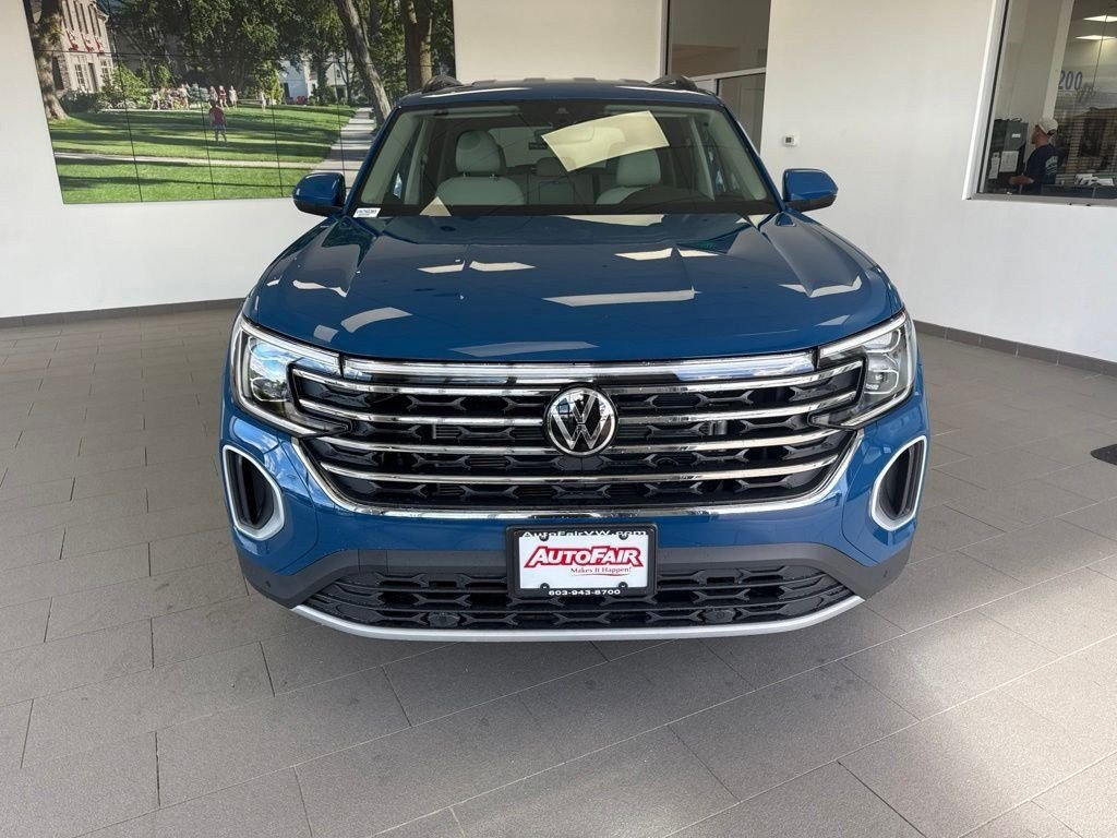 New 2026 Volkswagen Atlas SE w/Technology SUV