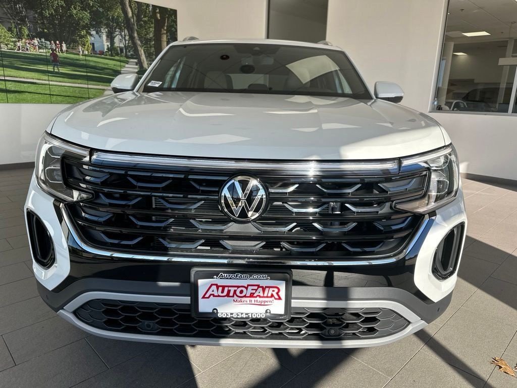 New 2026 Volkswagen Atlas Cross Sport SE w/Technology SUV