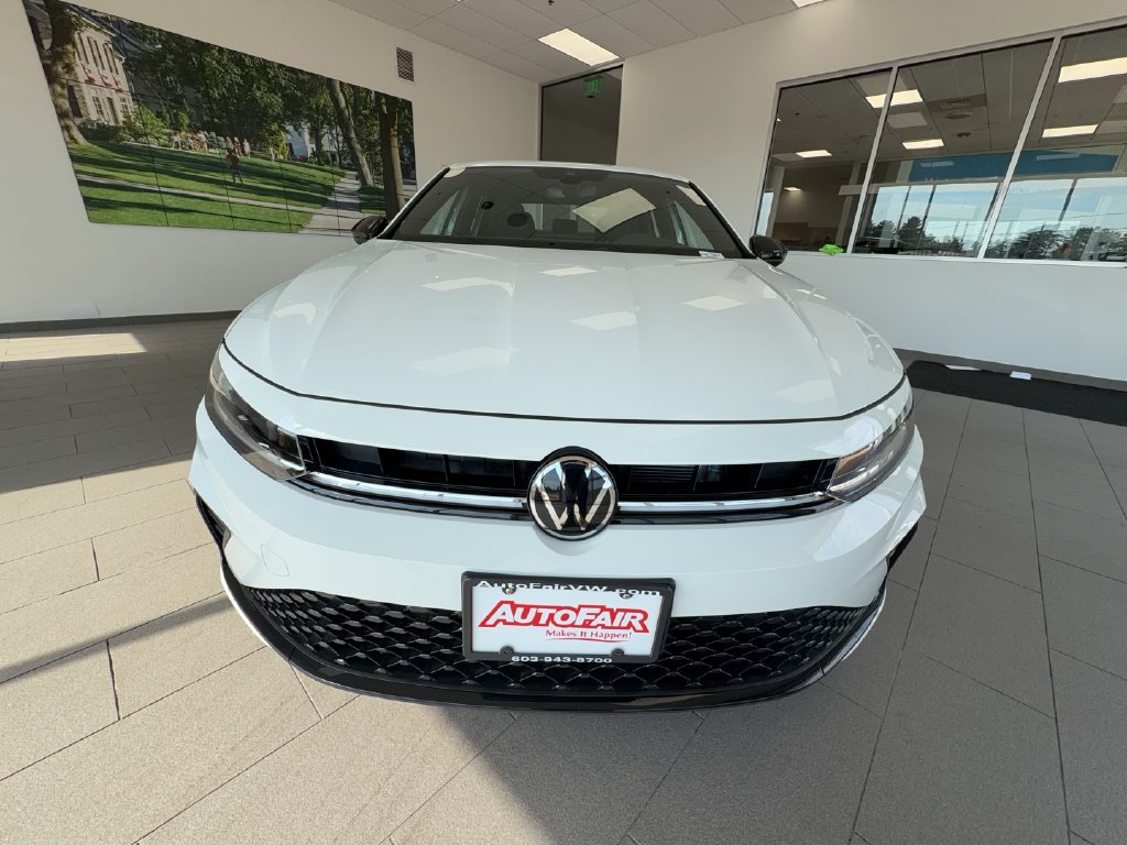 New 2027 Volkswagen Jetta 1.5T Sport Sedan