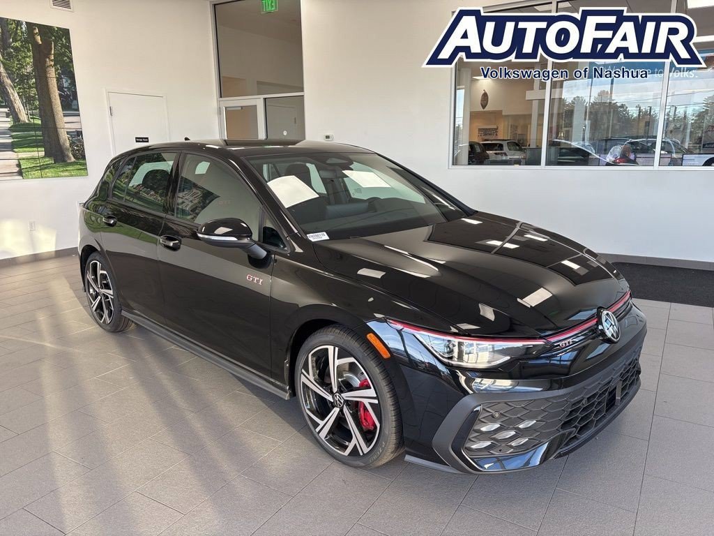 2026 Volkswagen Golf GTI SE Hatchback