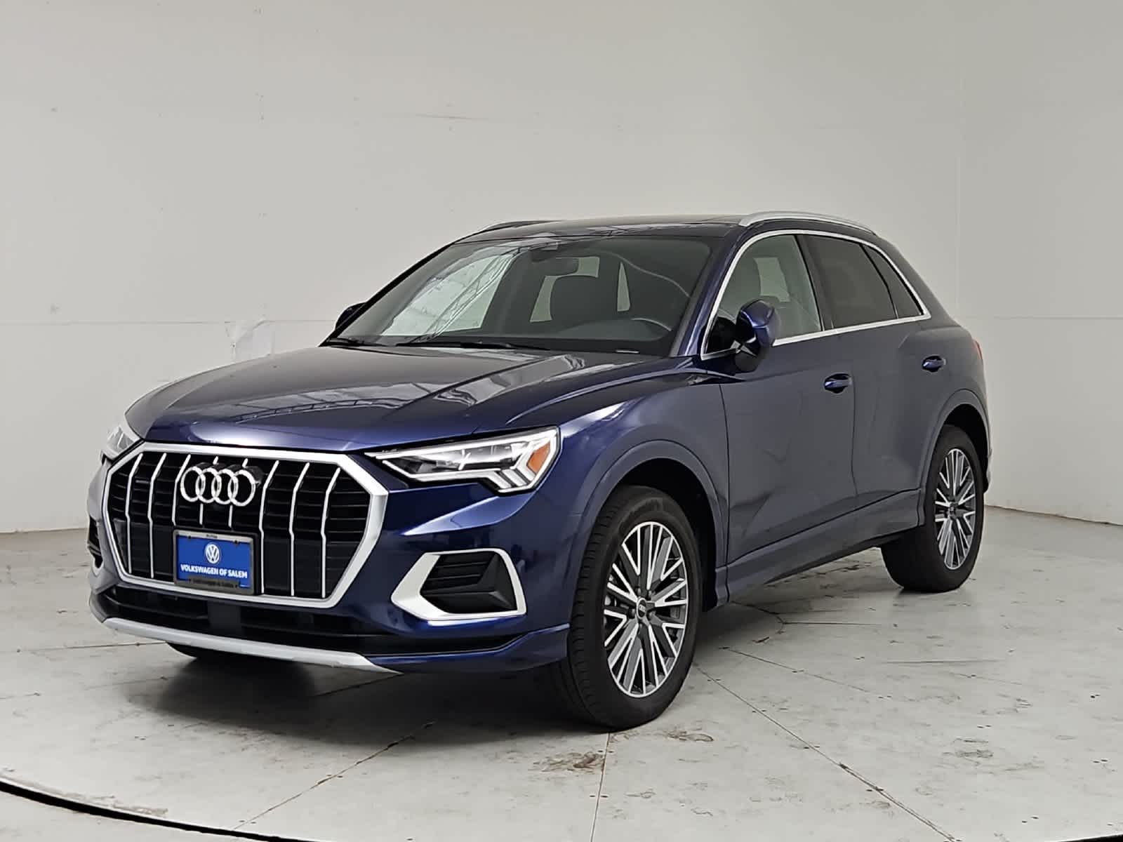 2022 Audi Q3