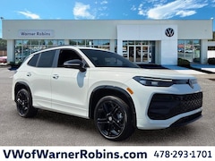 2026 Volkswagen Tiguan SE R-Line Black SUV