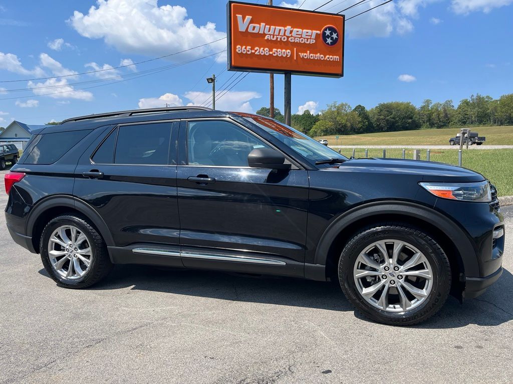 2020 Ford Explorer