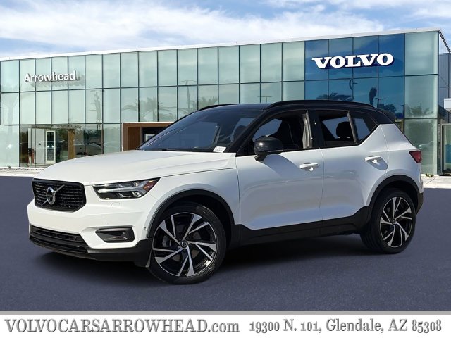 2022 Volvo XC40