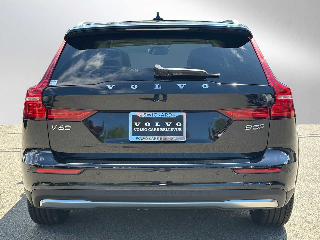 New 2026 Volvo V60 Cross Country B5 Plus Wagon