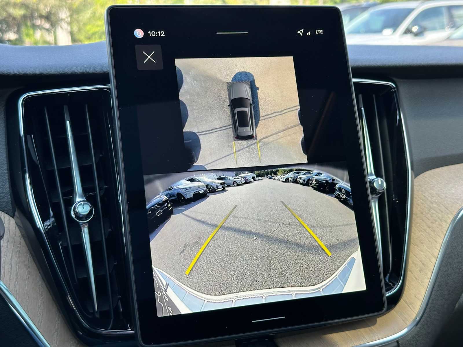 2026 Volvo XC60 Plus - Photo 25