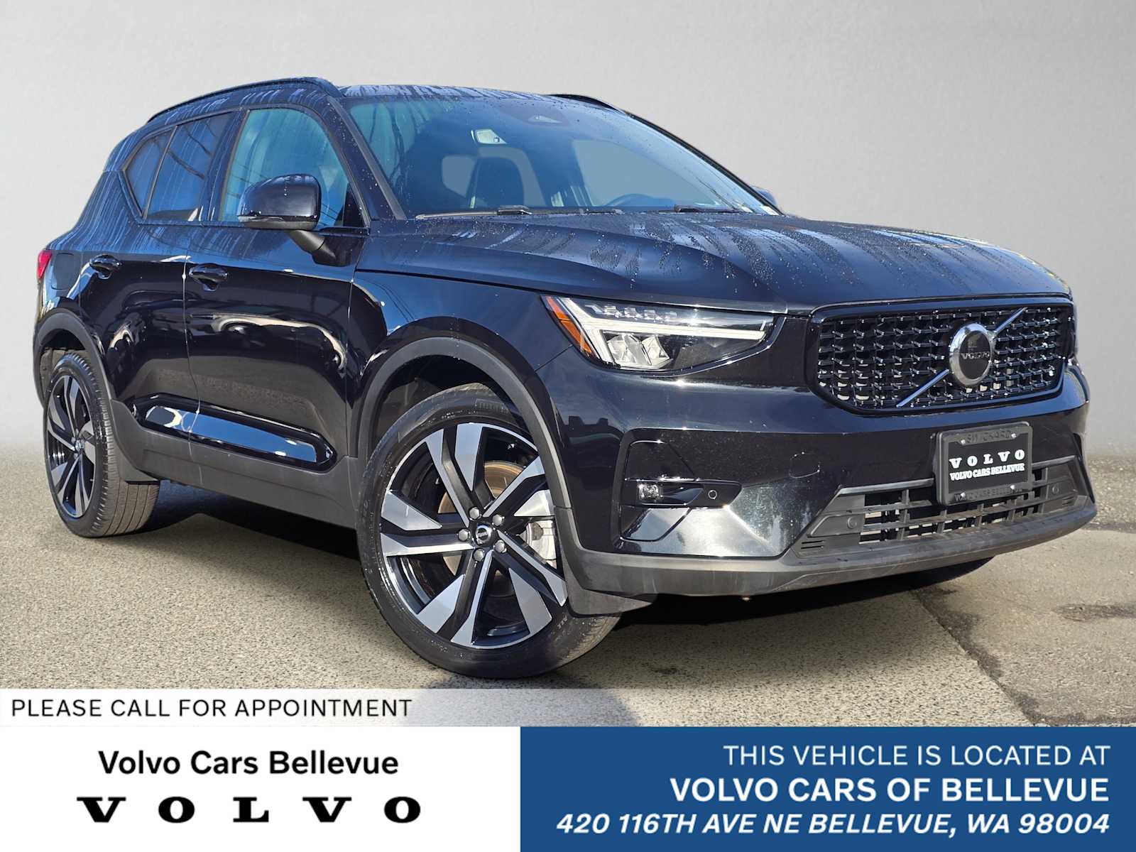 2023 Volvo XC40