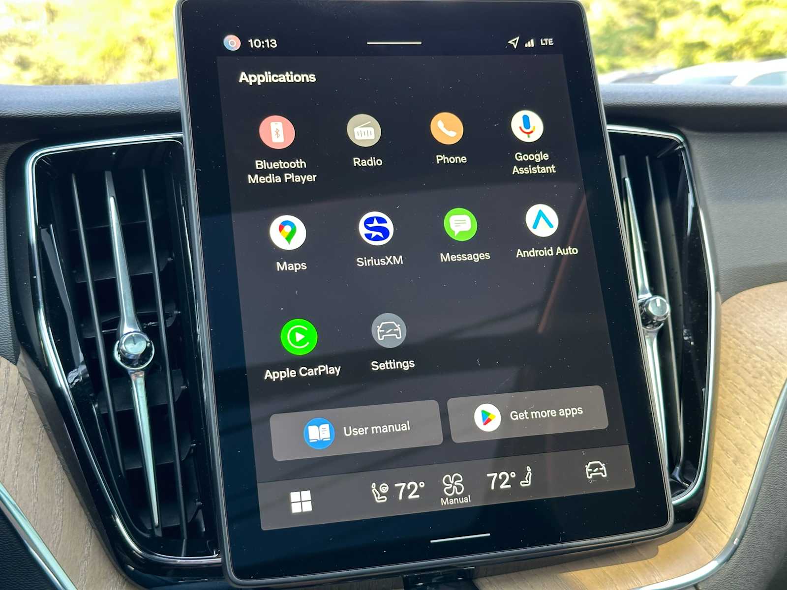 2026 Volvo XC60 Plus - Photo 28