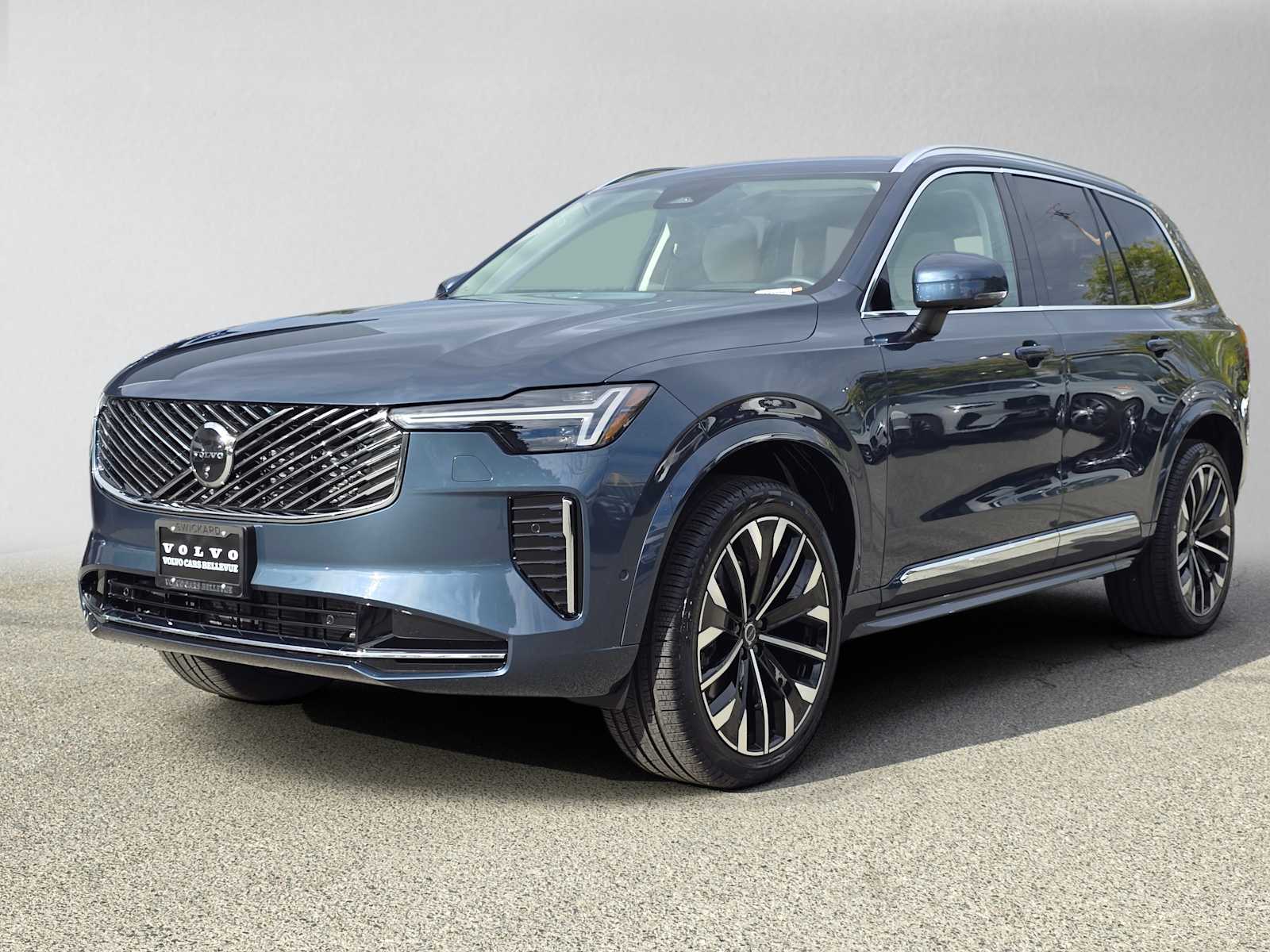2026 Volvo XC90 Ultra - Photo 7