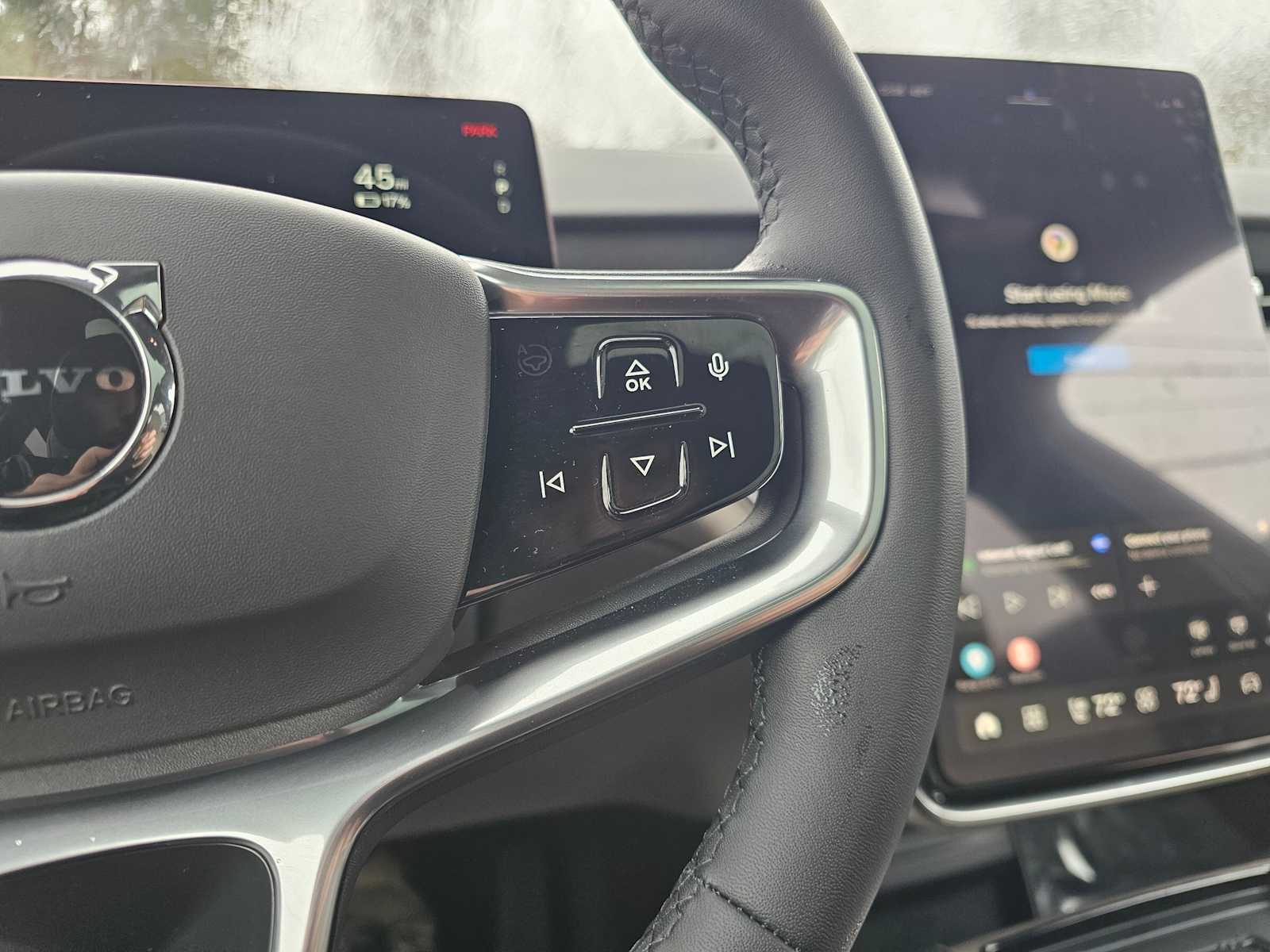 2025 Volvo EX90 Ultra - Photo 32